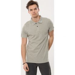Szara Koszulka Item By Item. Koszulki polo męskie marki Born2be. Za 49.99 zł.