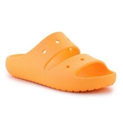 Klapki Crocs Classic Sandal V2 209403-85Q pomarańczowe. Brązowe klapki damskie bez wzorów, klasyczne, bez obcasa. Za 255.44 zł.