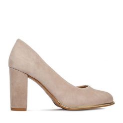 Czółenka Lasocki. Brązowe czółenka damskie Lasocki, bez wzorów, bez obcasa, bez zapięcia. Za 229.99 zł.