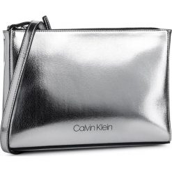 Torebka CALVIN KLEIN - Contoured Ew Xbody Met K60K605775 081. Szare listonoszki damskie Calvin Klein, bez wzorów, ze skóry ekologicznej, klasyczne, bez dodatków. Za 359.00 zł.