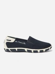 Buty sportowe damskie TBS Slip-on. Niebieskie obuwie sportowe damskie TBS, bez wzorów, z dzianiny, tenisowe. Za 343.50 zł.