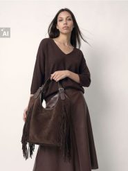 Sweter oversize z rękawami kimono, z domieszką wełny - dark grey jeans. Szare swetry damskie Sinsay, l, bez wzorów, z jeansu, bez kołnierzyka, bez ramiączek, bez kaptura. Za 39.99 zł.