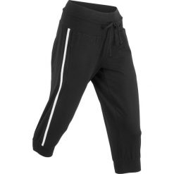 Spodnie sportowe 3/4, Level 1 bonprix czarny. Spodnie dresowe damskie marki Nike. Za 59.99 zł.