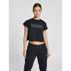 Damski crop top Hummel Legacy June. Czarne koszulki sportowe damskie Hummel, s, bez wzorów, bez kołnierzyka, bez ramiączek. Za 84.90 zł.