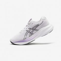 Buty do biegania damskie ASICS Gel Excite 11. Obuwie sportowe damskie Asics, bez wzorów, z materiału, do biegania. Za 349.99 zł.