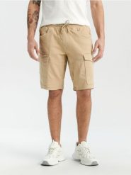 Szorty jeansowe jogger - zielony. Zielone szorty męskie Sinsay, m, bez wzorów, z bawełny. W wyprzedaży za 35.99 zł.