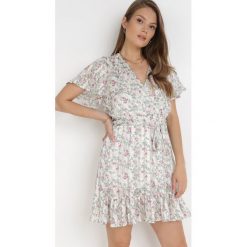 Biała Sukienka Euphithe. Białe sukienki dla dziewczynek Born2be, bez wzorów, z materiału, bez ramiączek, krótkie. Za 24.99 zł.