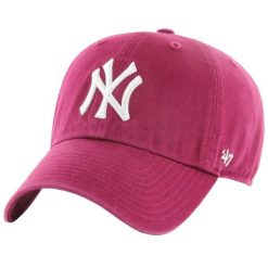 Czapka z daszkiem męska 47 New York Yankees Clean Up Cap. Czerwone czapki i kapelusze męskie 47 Brand, bez wzorów, z bawełny, sportowe. Za 109.99 zł.