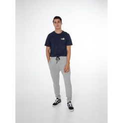Spodnie męskie Protest NXGGUSS jogging pants. Szare spodnie sportowe męskie Protest, m, bez wzorów, do biegania. W wyprzedaży za 135.00 zł.