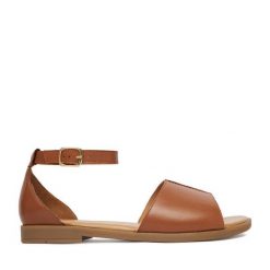 Sandały Lasocki. Brązowe sandały damskie Lasocki, bez wzorów, bez obcasa, na płaskiej podeszwie, bez zapięcia. Za 159.99 zł.