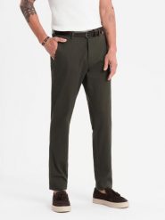 Męskie spodnie chino REGULAR FIT z delikatną strukturą – ciemnozielone V4. Zielone spodnie materiałowe męskie Ombre Clothing, m, bez wzorów, z bawełny, klasyczne. W wyprzedaży za 254.99 zł.