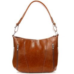 Torebka damska skórzana DAN-A T296 camel. Brązowe torebki do ręki damskie DAN-A, bez wzorów, ze skóry, eleganckie, bez dodatków. Za 349.99 zł.