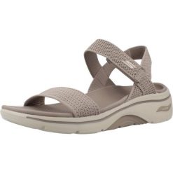 Sandały SKECHERS GO WALK ARCH FIT 2.0 Brązowy. Brązowe klapki damskie Skechers, bez wzorów, z tkaniny, bez obcasa. Za 291.99 zł.