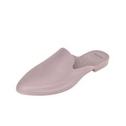 Klapki damskie NATIVE AVA BLOOM. Fioletowe klapki damskie Native Shoes, bez wzorów, bez obcasa. Za 129.99 zł.