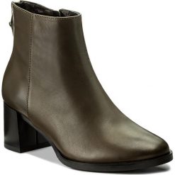 Botki EDEO - 3099-886 Zielony. Zielone botki damskie Edeo, ze skóry, bez obcasa, na obcasie. W wyprzedaży za 249.00 zł.