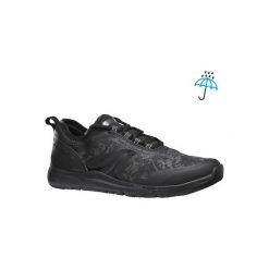 Buty damskie do szybkiego marszu PW 580 RespiDry wodoodporne czarne. Obuwie sportowe damskie marki NEWFEEL. W wyprzedaży za 119.99 zł.