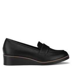 Półbuty Clara Barson. Czarne półbuty damskie Clara Barson, bez wzorów, bez obcasa, na koturnie, bez zapięcia. Za 71.99 zł.