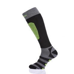 Skarpetki narciarskie Unisex Nessi Sportswear. Czarne skarpety damskie NESSI SPORTSWEAR, bez wzorów. Za 99.90 zł.
