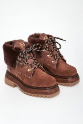 Trapery damskie zamszowe BALDININI. Śniegowce i trapery damskie Baldinini, z zamszu. Za 2,759.00 zł.