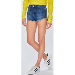 Tally Weijl - Szorty. Szorty damskie marki TALLY WEIJL. W wyprzedaży za 49.90 zł.