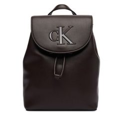 Plecak Calvin Klein. Brązowe plecaki damskie Calvin Klein, bez wzorów. Za 489.99 zł.