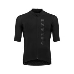 Koszulka Oakley Endurance Lite. Czarne koszulki sportowe męskie Oakley, m, bez wzorów, z materiału, bez kołnierzyka, bez ramiączek, rowerowe. Za 651.50 zł.