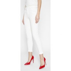 Liu Jo - Spodnie. Białe spodnie materiałowe damskie marki Liu Jo, z acetatu. W wyprzedaży za 499.90 zł.