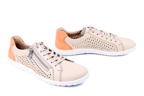 RIEKER 52824-60 beige, półbuty damskie. Brązowe półbuty damskie Rieker, na lato, bez wzorów, bez obcasa, bez zapięcia. Za 263.92 zł.