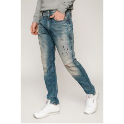 G-Star Raw - Jeansy D-Staq. Jeansy męskie marki G-Star Raw. W wyprzedaży za 629.90 zł.