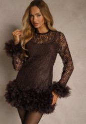 Brązowa Dopasowana Koronkowa Sukienka Koktajlowa z Tiulowymi Aplikacjami Kretalia. Brązowe sukienki damskie Renee, na imprezę, m, z aplikacjami, z koronki, wizytowe, bez kołnierzyka, bez ramiączek, dopasowane. Za 239.99 zł.