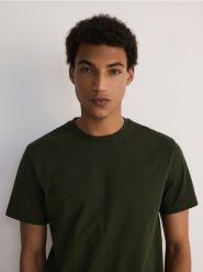 T-shirt regular fit - zielony. Zielone t-shirty męskie Reserved, l, bez wzorów, z bawełny, bez kołnierzyka. W wyprzedaży za 25.99 zł.