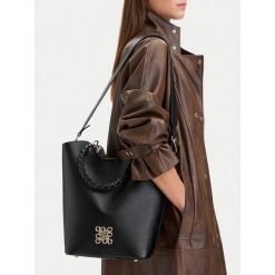Torebka Nine West. Czarne torebki do ręki damskie Nine West, bez wzorów, klasyczne, bez dodatków. Za 299.99 zł.