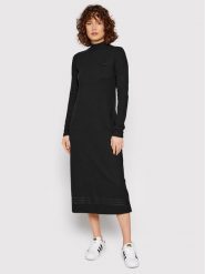 Adidas Sukienka dzianinowa Rib HE6916 Czarny Regular Fit. Czarne sukienki damskie Adidas, bez wzorów, z bawełny, bez kołnierzyka, bez ramiączek. W wyprzedaży za 279.99 zł.