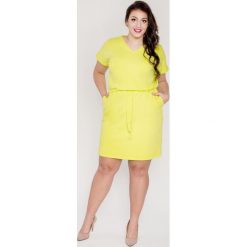 Dresowa wiązana sukienka z trokami OVERSIZE PLUS SIZE wiosna lato 2018. Sukienki damskie marki Moda Size Plus Iwanek. Za 129.90 zł.