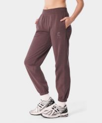 Spodnie dresowe sportowe dla kobiet Carpatree Varsity Chic. Szare spodnie dresowe damskie Carpatree, xl, bez wzorów, z bawełny. Za 199.99 zł.