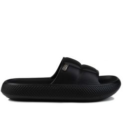 Klapki damskie sportowe Lee MAYA SLIDER WOMEN LOW. Czarne klapki damskie Lee, bez wzorów, z materiału, sportowe, bez obcasa. Za 89.00 zł.
