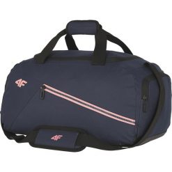 Torba sportowa TPU006 - ciemny granat. Brązowe torby sportowe męskie 4f, bez wzorów, z materiału. W wyprzedaży za 59.99 zł.