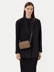 Calvin Klein Torebka Mini Line Quilt Camera Bag K60K613078 Brązowy. Brązowe torebki do ręki damskie Calvin Klein, bez wzorów, ze skóry, bez dodatków. Za 269.99 zł.