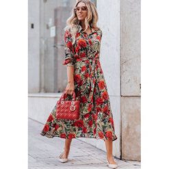 Sukienka MAGDALENA. Sukienki damskie Sukienka MAGDALENA, l, bez wzorów, bez kołnierzyka, bez ramiączek. W wyprzedaży za 119.00 zł.