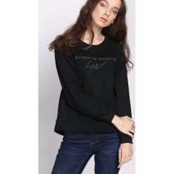 Czarna Bluza Before The Night is Over. Czarne bluzy damskie Born2be. Za 49.99 zł.