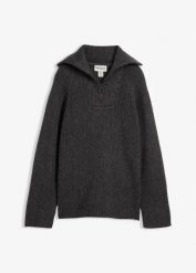 Sweter w prążki ze stójką. Szare swetry damskie bonprix, bez wzorów, bez kołnierzyka, bez ramiączek, bez kaptura. Za 124.99 zł.
