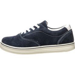 Skórzane sneakersy w kolorze granatowym. Trampki i tenisówki chłopięce marki Summershoes for Boys. W wyprzedaży za 127.95 zł.