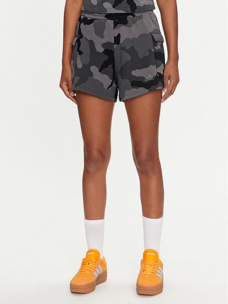 Adidas Szorty sportowe Essentials 3-Stripes Camo-Print IX3707 Szary Loose Fit. Szare szorty sportowe damskie Adidas, s, bez wzorów, z bawełny, sportowe. Za 129.99 zł.