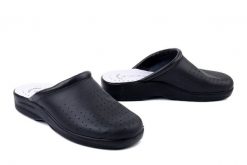 SANITAL FLEX 601 black, klapki męskie. Czarne klapki męskie Sanital-Flex, ze skóry. Za 129.90 zł.