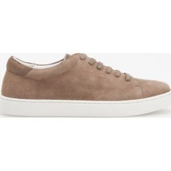 Sportowe buty ze skóry - Brązowy. Brązowe obuwie sportowe damskie Reserved, ze skóry. Za 199.99 zł.