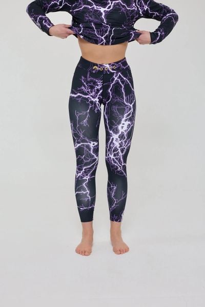 Legginsy termoaktywne – Thunderstruck damskie. Czarne bielizna termoaktywna damska OOSC, s, bez wzorów, z materiału, bez ramiączek, długie. Za 269.99 zł.