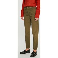 Trendyol - Jeansy. Szare jeansy damskie Trendyol. W wyprzedaży za 79.90 zł.