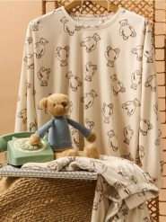 Welurowa piżama dwuczęściowa ze wzorem w misie - kremowy. Białe piżamy damskie Sinsay, l, bez wzorów, z weluru, bez ramiączek. Za 69.99 zł.