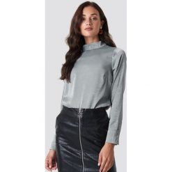 Rut&Circle Bluzka ze stójką - Grey. Bluzki damskie marki Rut&Circle. Za 141.95 zł.