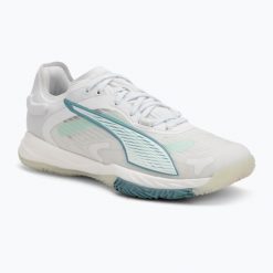 Buty do piłki ręcznej damskie PUMA Accelerate Nitro SQD 4 Game On. Białe obuwie sportowe damskie Puma, bez wzorów, do piłki ręcznej. Za 709.99 zł.